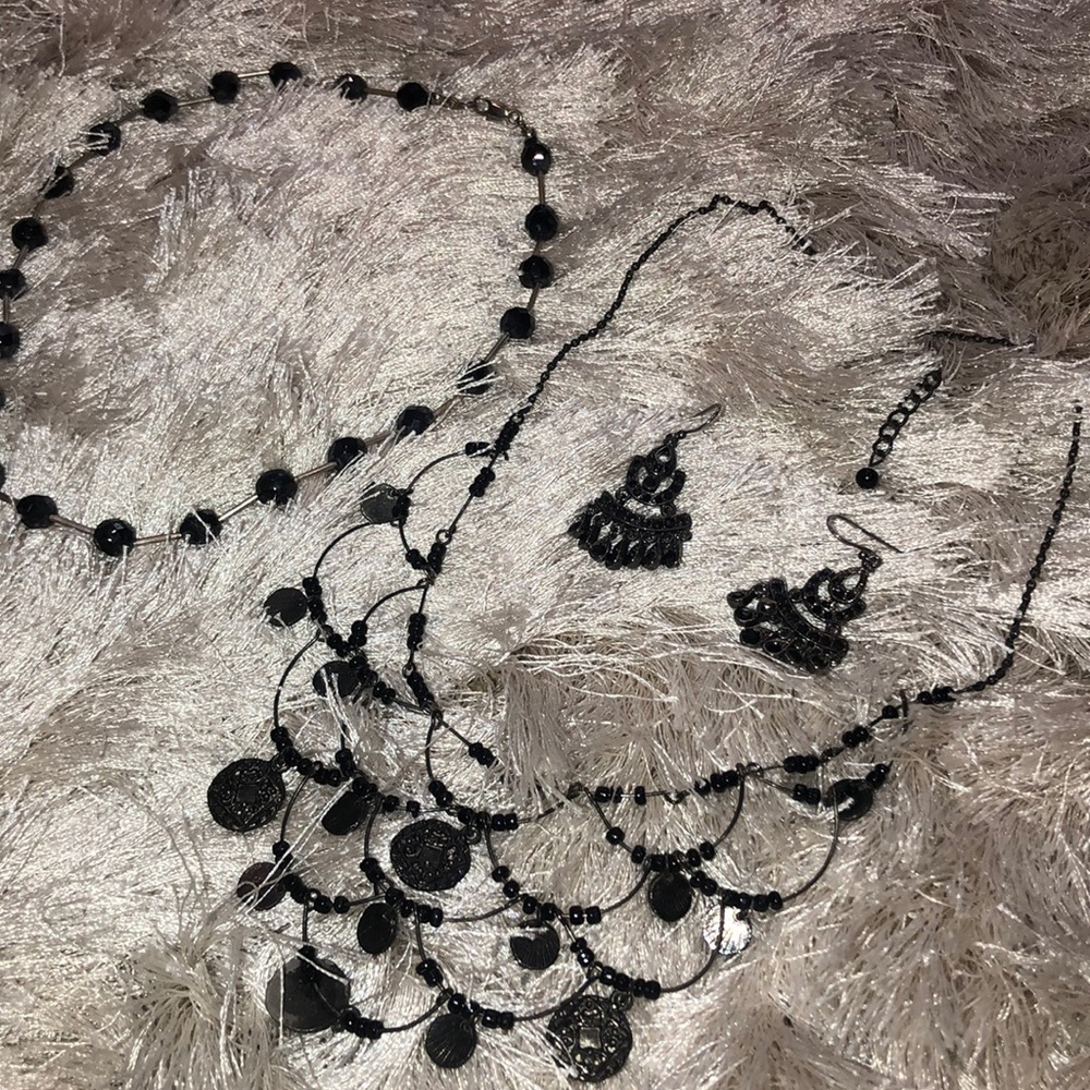 Black Jewelry Bundle